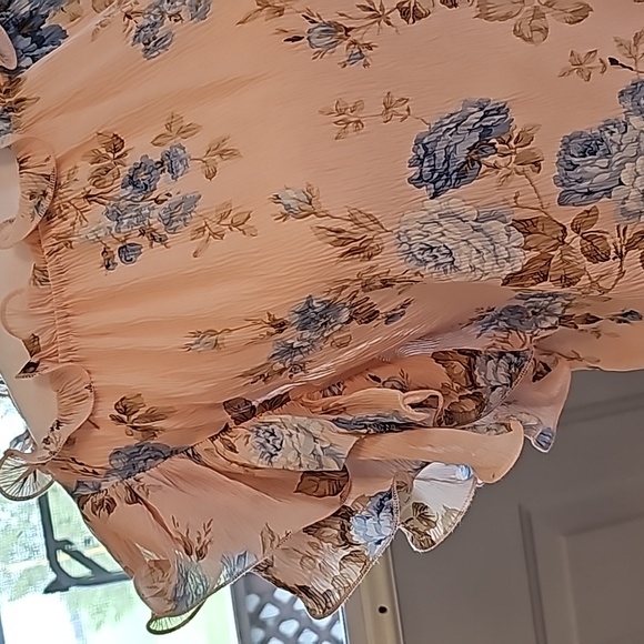 Indikah size medium top summer time top - Picture 3 of 7